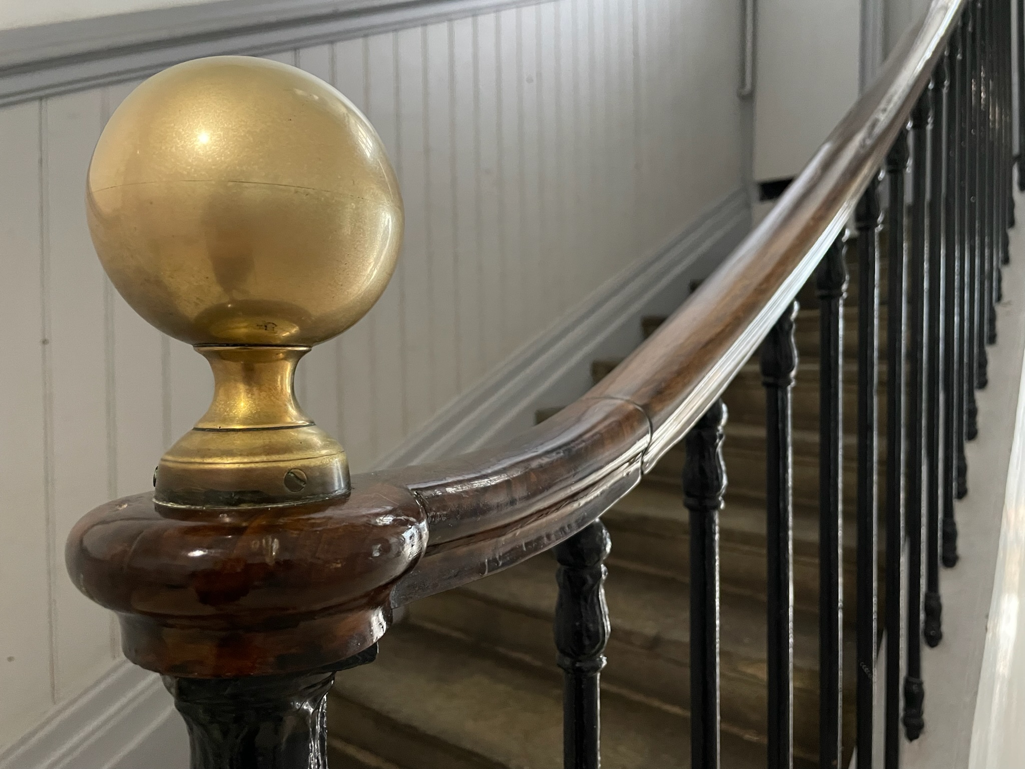 https://staging.pronet-entretien.fr/wp-content/uploads/2026/07/5-nettoyagelaitonnantes.jpg
